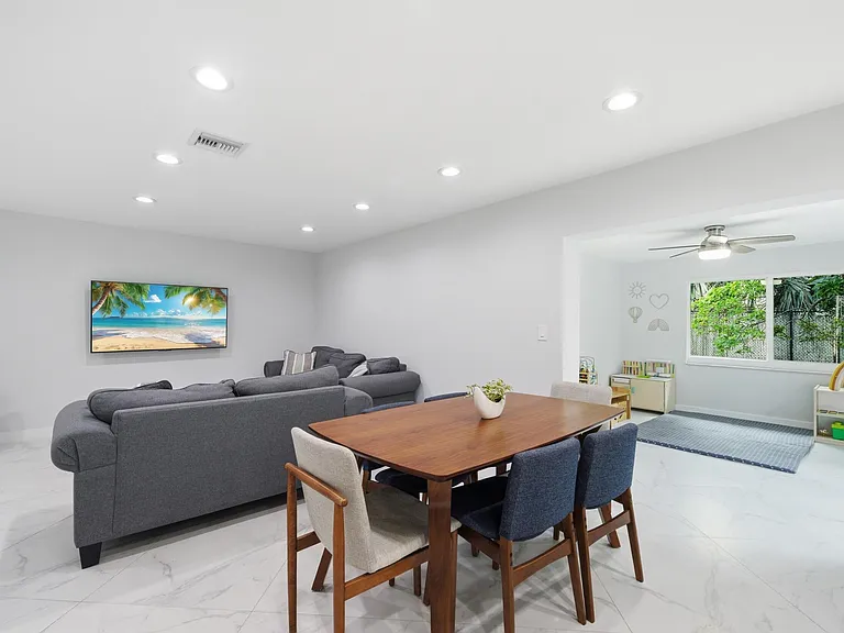 10234 Sleepy Brook Way — Photo 9