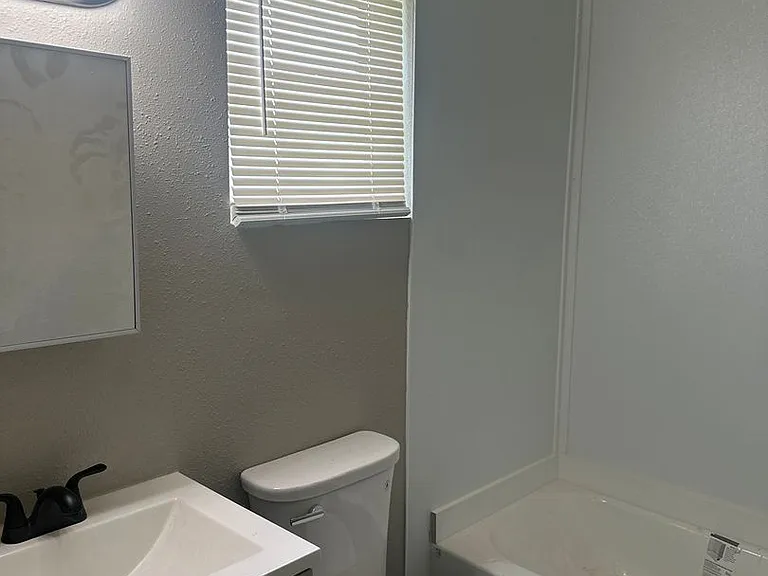 101 Seminole St — Photo 11