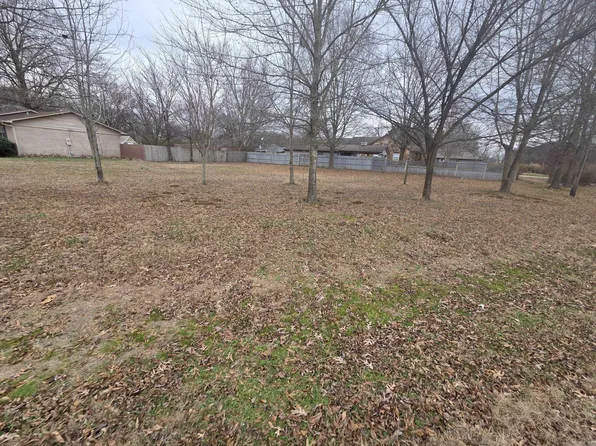 601 W Lincoln Ave, Searcy, AR 72143