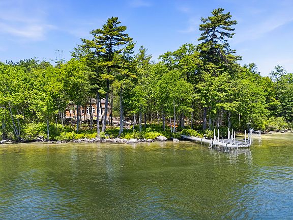 2nd image of 24 Emerald Point Drive