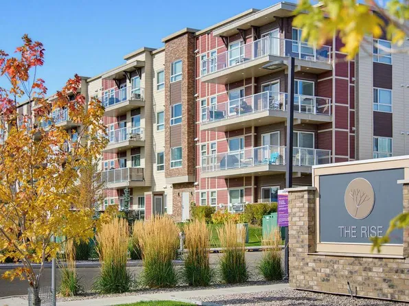 300 N Harvest Hills Pl NE #204, Calgary, AB T3K 2P4