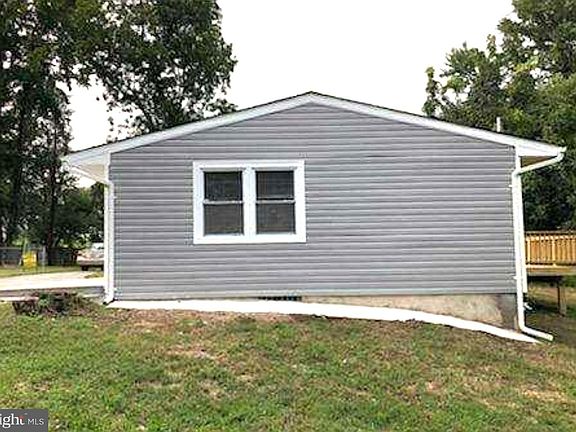 2nd image of 8134 Woodyard Rd