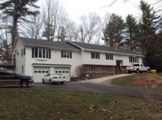 55 Hunt Rd, Kingston, NH 03848