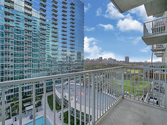 2nd image of 5925 Almeda Rd Unit 11306