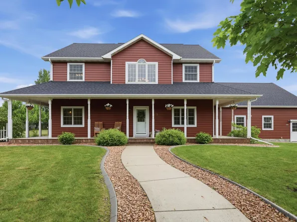 2310 Hillcrest Ln, Hawley, MN 56549