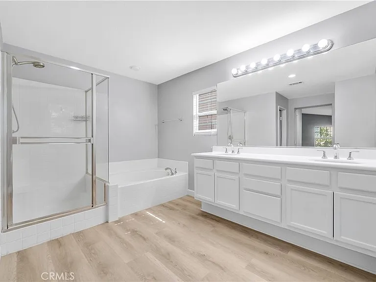 1258 Begovich St — Photo 41