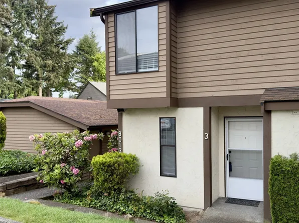 8013 NE 177th Court #403, Kenmore, WA 98028