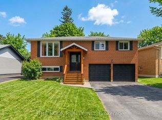 81 Carnegie St, Scugog, ON L9L1H2