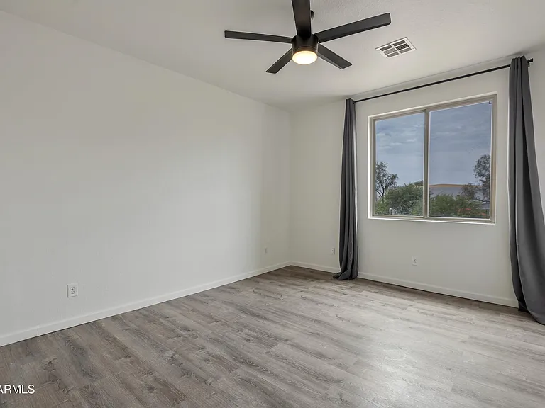 1335 E June St #205 — Photo 35