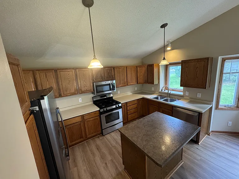 4606 Tamie - 2_06292026