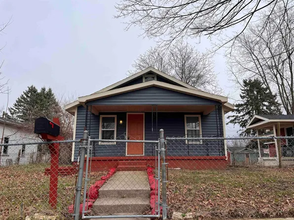 2716 S High St, Muncie, IN 47302