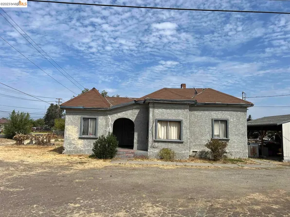 3308 S B St, Stockton, CA 95206