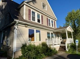 35 Route 23, Hamburg, NJ 07419