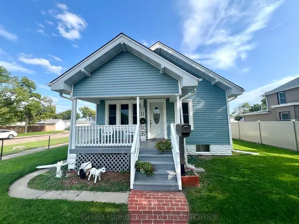 1403 W 4th St, Grand Island, NE 68801