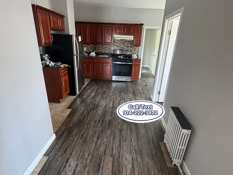 112 Beech St #3 — Photo 9