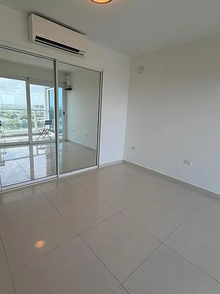 48 Avenue Luis Munoz Rivera Condo Aquablue Hato Ky #1705 — Photo 17