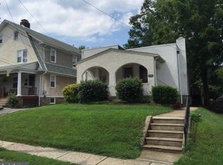 318 Oak Rd, Glenside, PA 19038