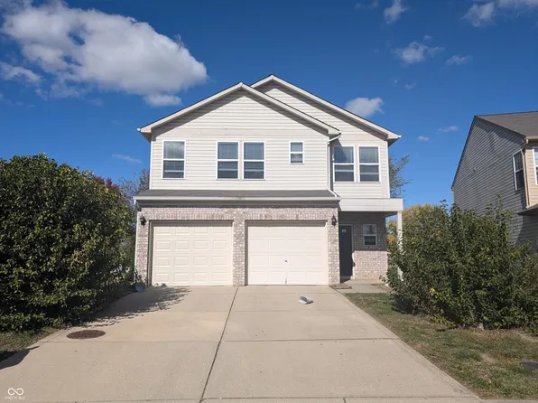 8030 Maple Stream Ln, Indianapolis, IN 46217