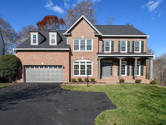 3rd image of 4404 Tuscany Ct