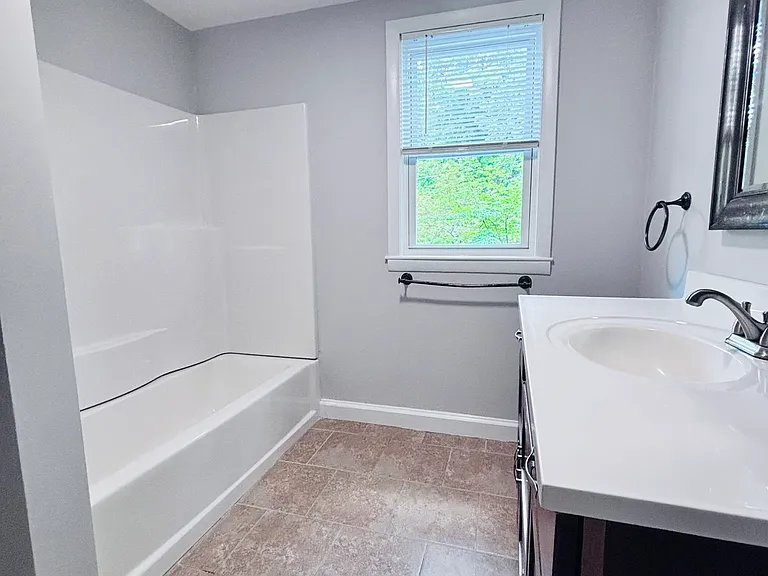6 Howard Ave #1 — Photo 10