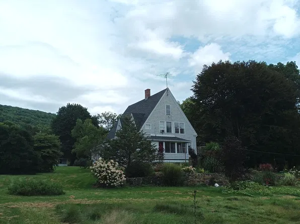 13 New Preston Hill Rd, New Preston Marble Dale, CT 06777