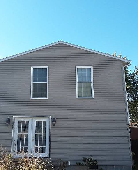 2nd image of 123 Monongahela Ave