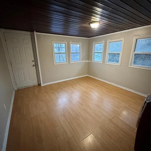 721 Devonshire Rd — Photo 38