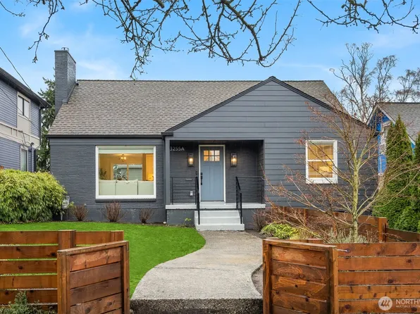 3255 NW 56th Street #A, Seattle, WA 98107