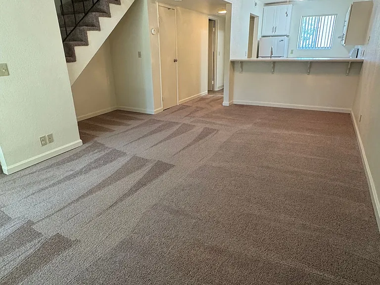 2950 Portage Bay — Photo 9