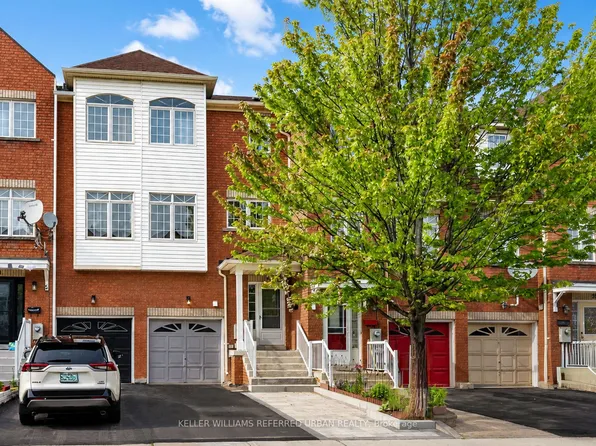 16 Guillet St, Toronto, ON M4B 3N8