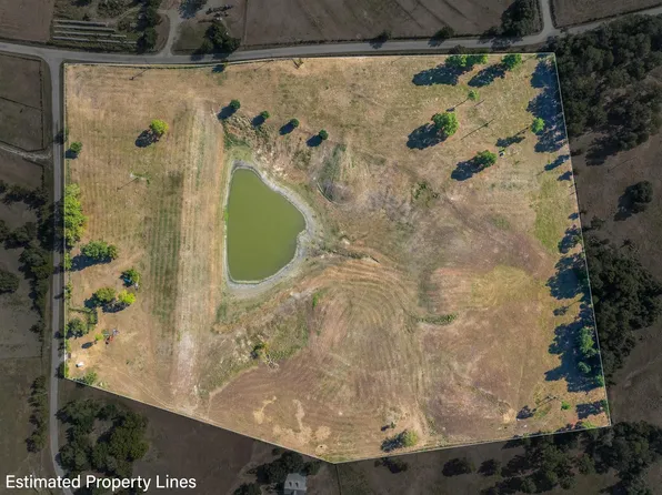 2525 N Meyersville Rd, Brenham, TX 77833