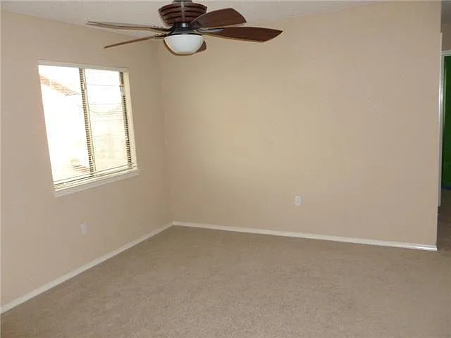 14188 Smokey Point Dr — Photo 7
