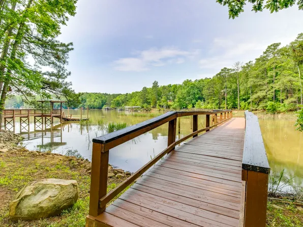 570 Wateree Key Ct, Winnsboro, SC 29180