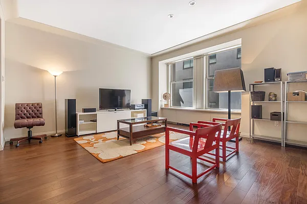 Rented by Compass | media 9