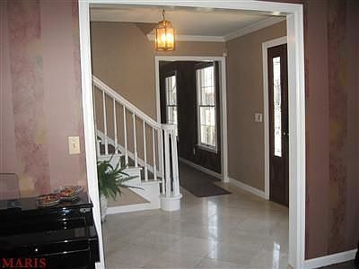 3rd image of 14373 Markham Ln