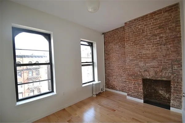 Rented by Urban Real Estate Property Group Inc | media 5