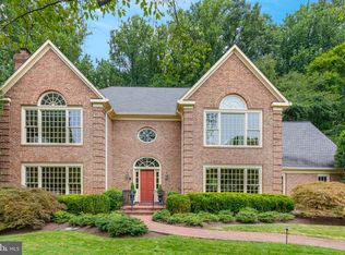 7312 Linganore Ct, Mc Lean, VA 22102