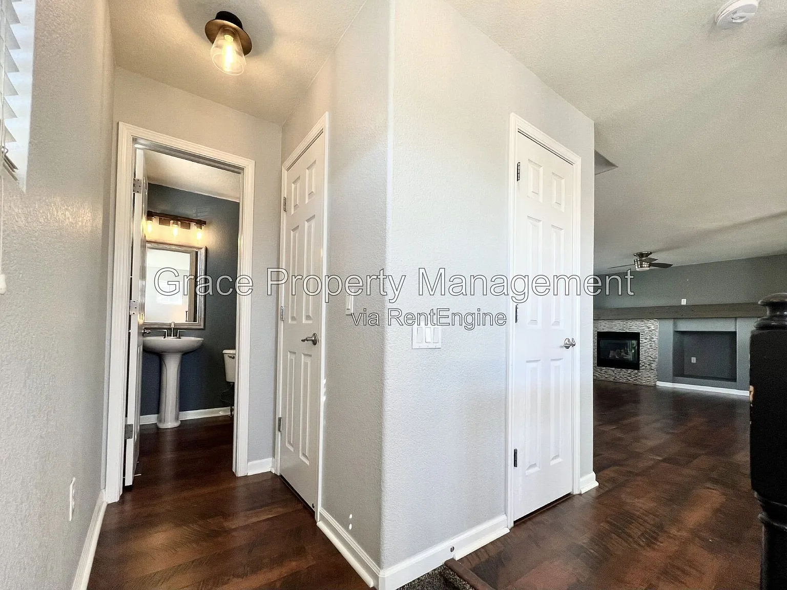 2 bed, 3.0 bath, 2378 sqft, $3,095 — Photo 4