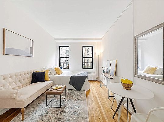 1st image of 49 Morton St #3A