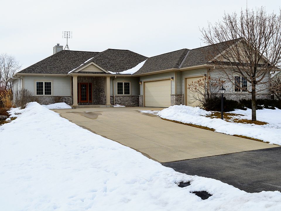 Beautiful ranch in Dousman