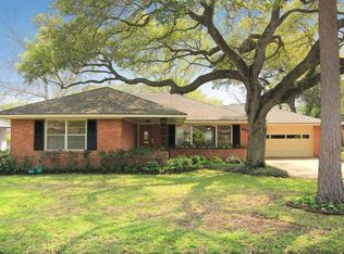 4733 Briarbend Dr, Houston, TX 77035