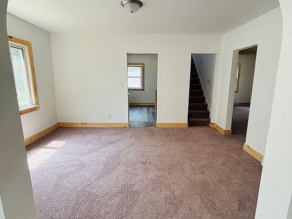 3rd image of 128 N Johnston Ave