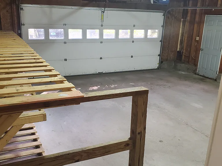 232 Kirby Ln — Photo 8
