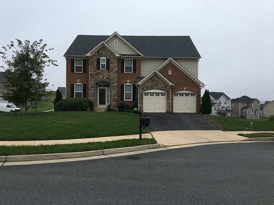 1st image of 29 Darden Ct