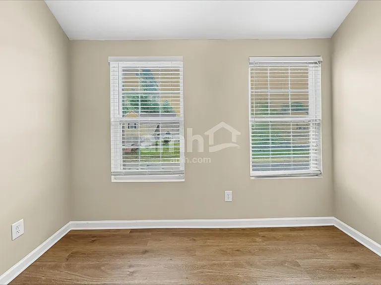 1012 Early Rise St — Photo 13