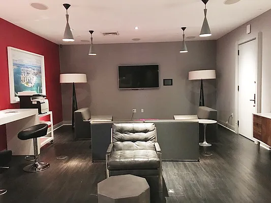 Rented by UDR | media 50