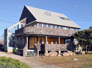 90 Surfside Ave, Charlestown, RI 02813