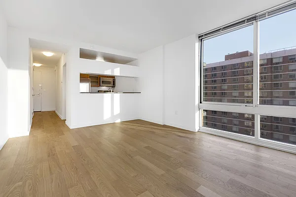 Rented by Cooper & Cooper Real Estate | media 4