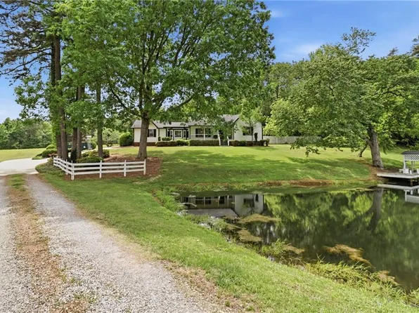 5764 Ben Lee Rd, Murrayville, GA 30564