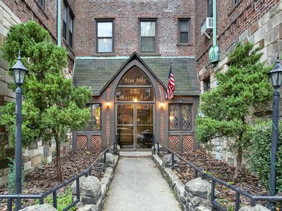 2 Marine Ave APT 4A, Brooklyn, NY, 11209